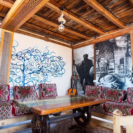 Anza Surfhouse Bed & Breakfast Agadir Ngoại thất bức ảnh