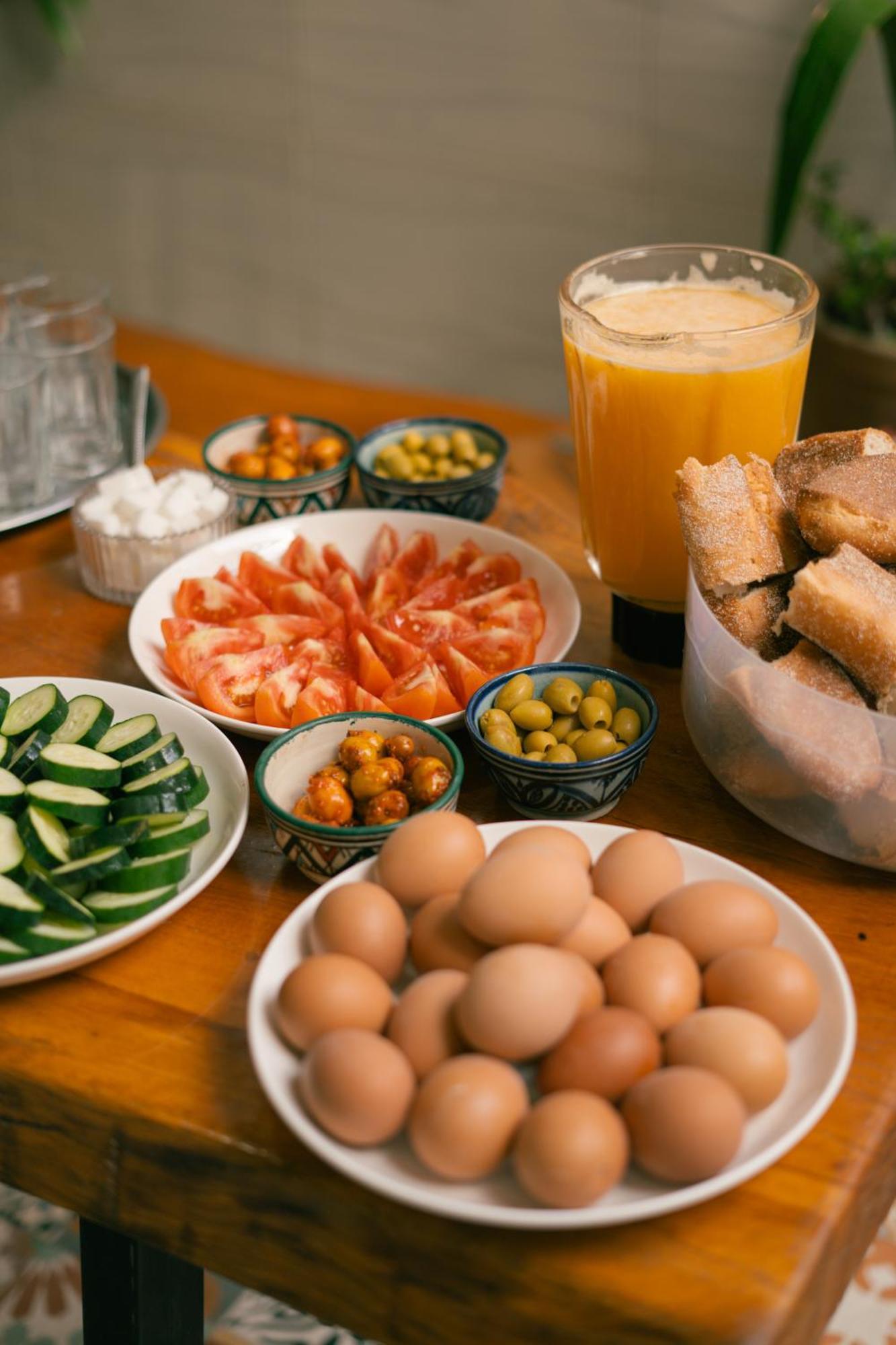 Anza Surfhouse Bed & Breakfast Agadir Ngoại thất bức ảnh
