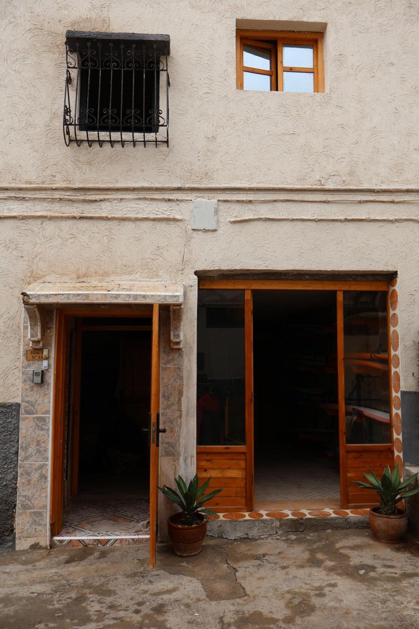 Anza Surfhouse Bed & Breakfast Agadir Ngoại thất bức ảnh